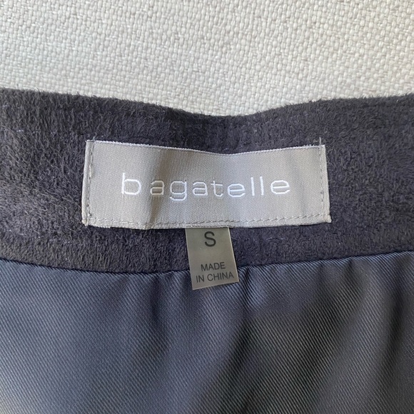 Bagatelle Suede Button Front Skirt - Picture 5 of 9
